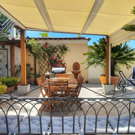 Apartman Maison Ciccio - Il Monticello Con Sauna Privata *