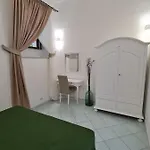 Апартаменты Maison Ciccio - Il Monticello Con Sauna Privata *