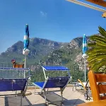 Апартаменты Maison Ciccio - Il Monticello Con Sauna Privata *